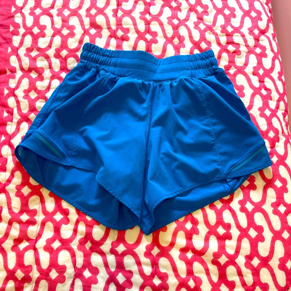 lululemon hotty hots 4"